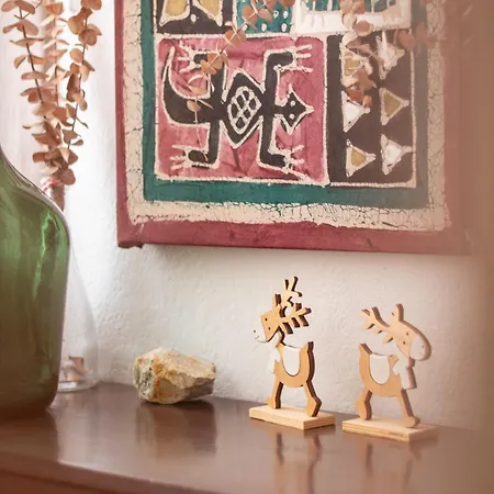 61 - Bright 2br W/ Balcony By Lovelystay 포르투