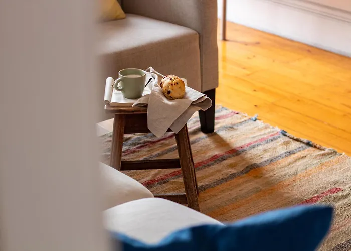 61 - Bright 2br W/ Balcony By Lovelystay * Porto