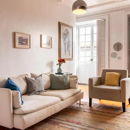 61 - Bright 2br W/ Balcony By Lovelystay * Porto