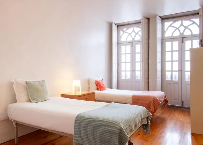 Lejlighed 61 - Bright 2br W/ Balcony By Lovelystay *