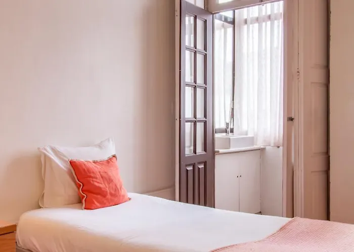 61 - Bright 2br W/ Balcony By Lovelystay Lejlighed *