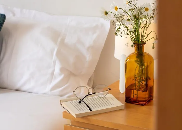 61 - Bright 2br W/ Balcony By Lovelystay Lägenhet Oporto